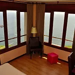 Hotel La Colina
