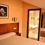 La Colina Hotel