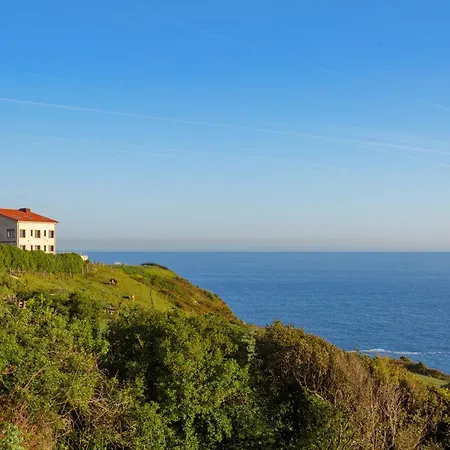 La Colina Hotel 4*