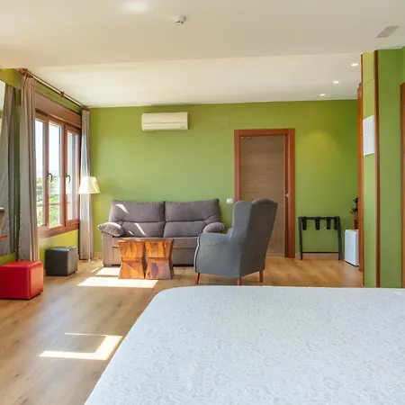 Готель La Colina 4*