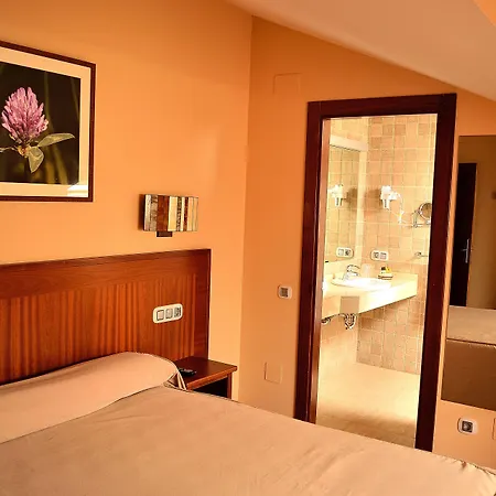 La Colina Hotel
