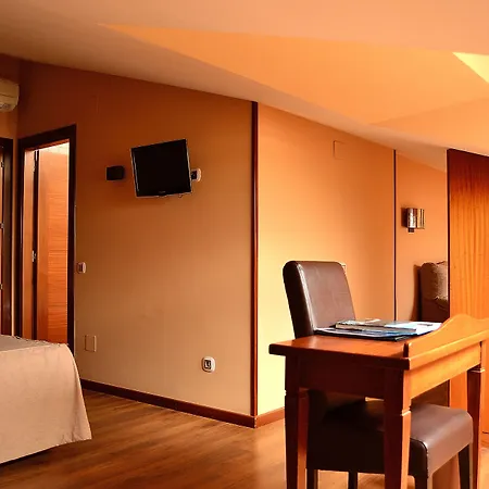 Hotel La Colina 4*
