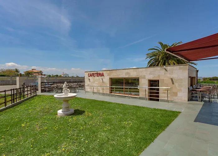 Ξενοδοχείο La Colina 4*